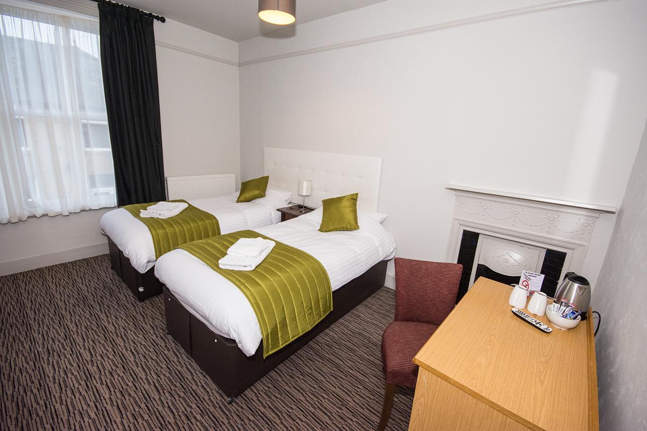 Fryatt Hotel & Bar Parkeston ภายนอก รูปภาพ