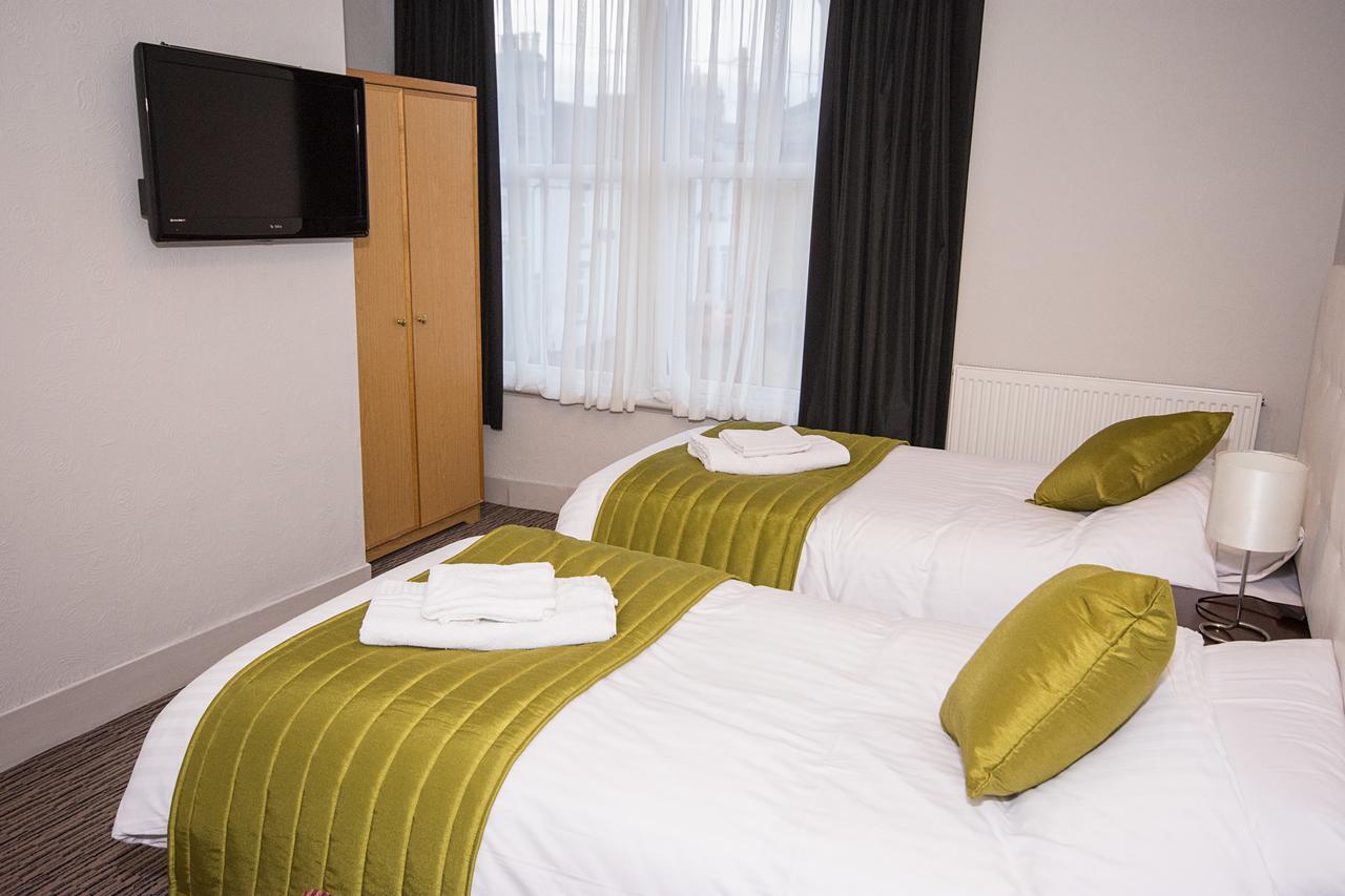 Fryatt Hotel & Bar Parkeston ภายนอก รูปภาพ